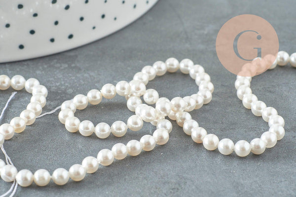Perles rondes coquillage naturel blanche nacrées 4mm, x1 fil de 40cm (G9033)