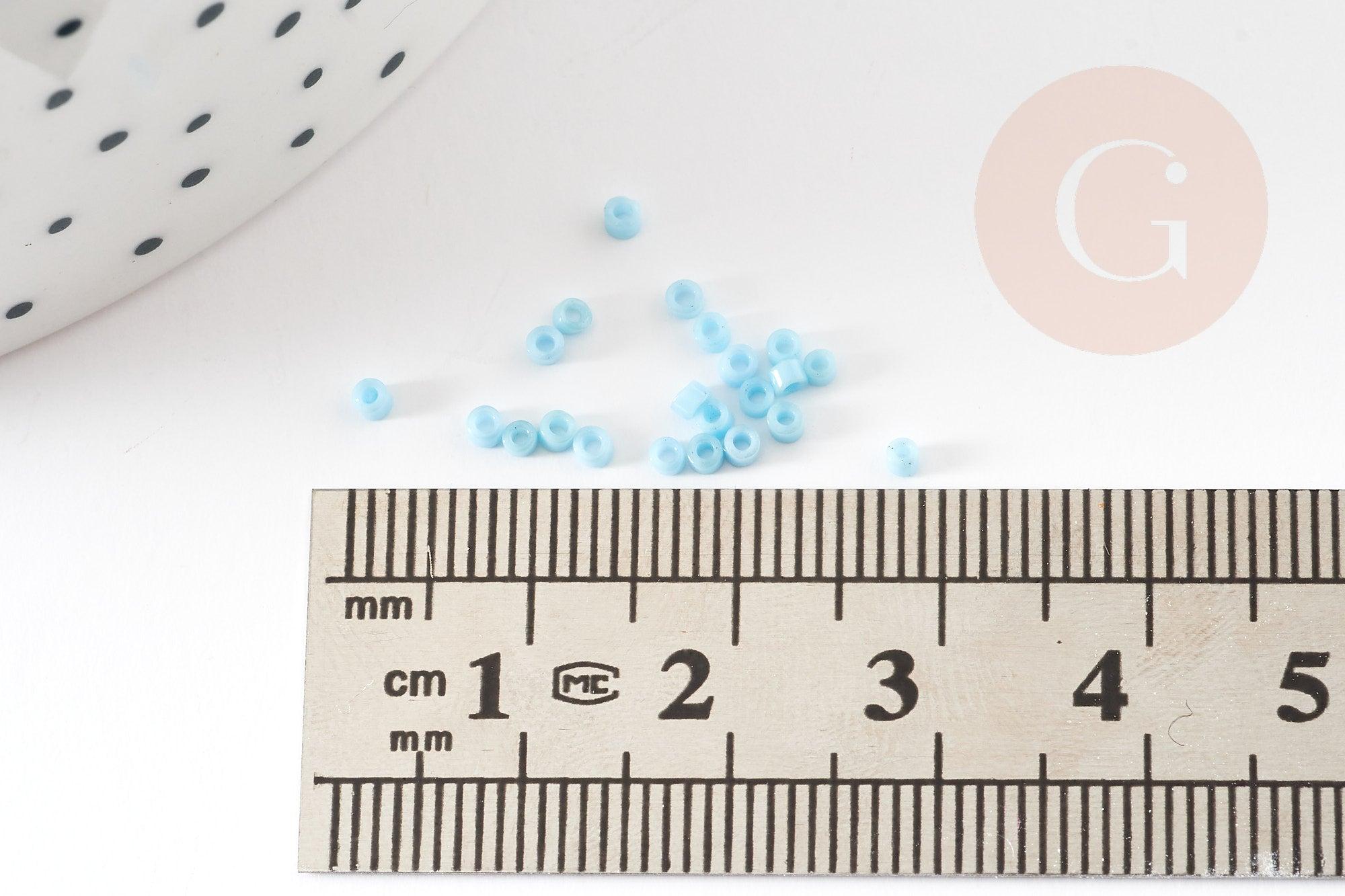 Perles tube bleu ciel opaque façon Delica miyuki 1.5-2mm, x1 sachet de 8gr (G9159)