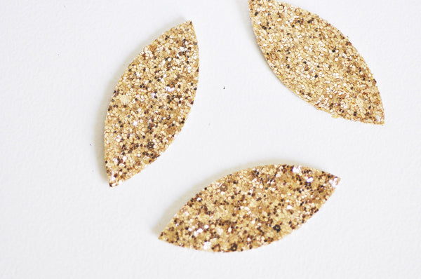 Pétale simili cuir paillettes doré fourniture créative,cuir synthétique,fabrication coiffure, accessoire mariage, 57.5mm, x 10 G4793