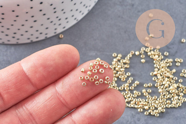 Petites perles rocaille dorée brillantes 2mm, x 20gr (G2034)