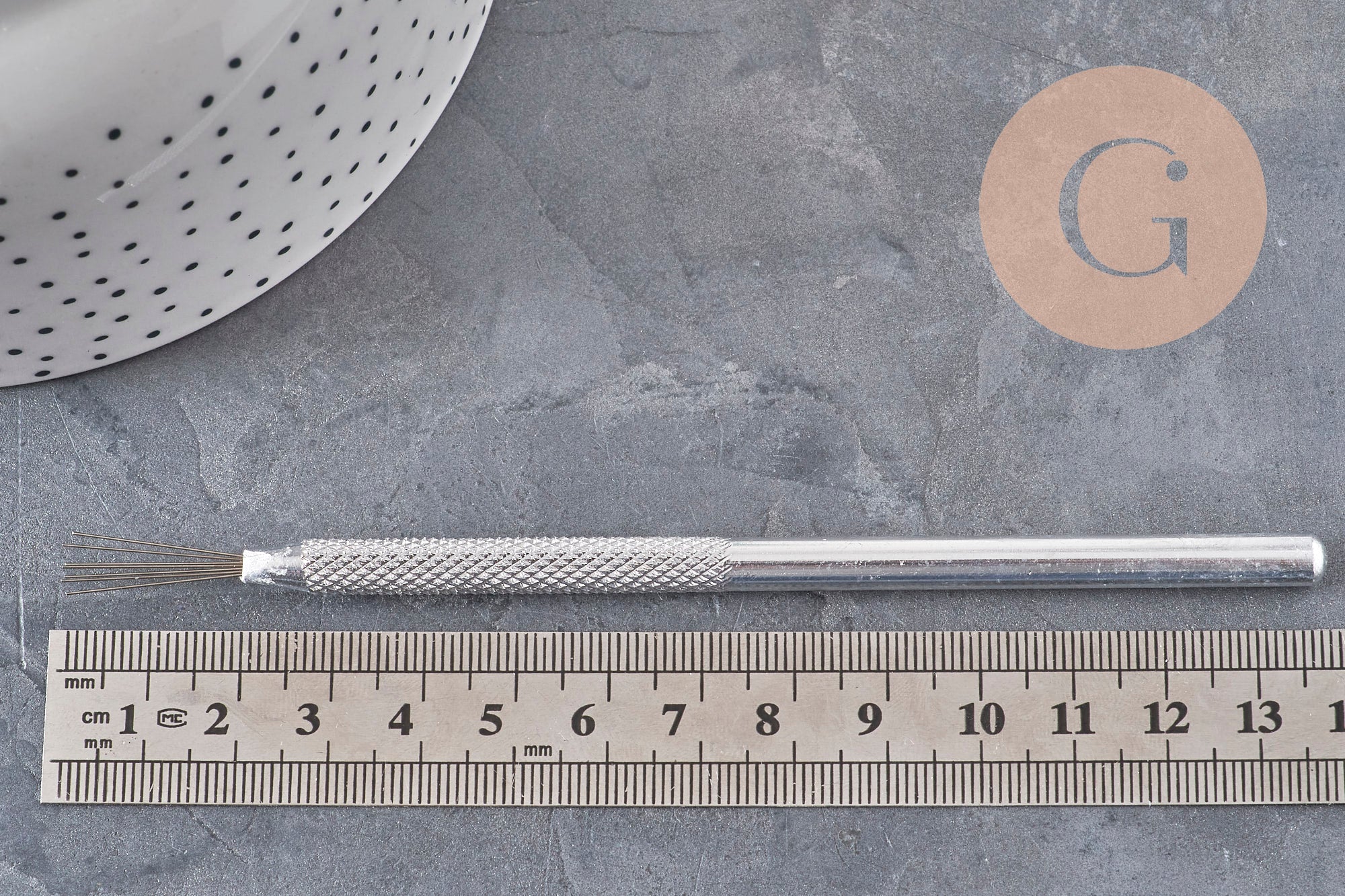 Pottery metal wire guilloche brush, x1 VALID