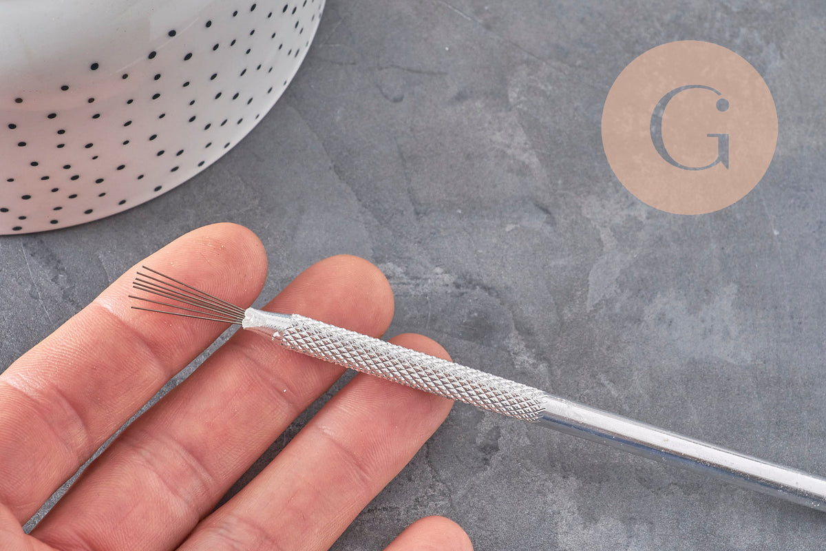 Pottery metal wire guilloche brush, x1 VALID