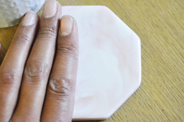 Plateau porcelaine Marbre rose et blanc, présentoir bijoux, un support décoratif minimaliste pour poser vos bijoux,9.1cm, x1 G5112