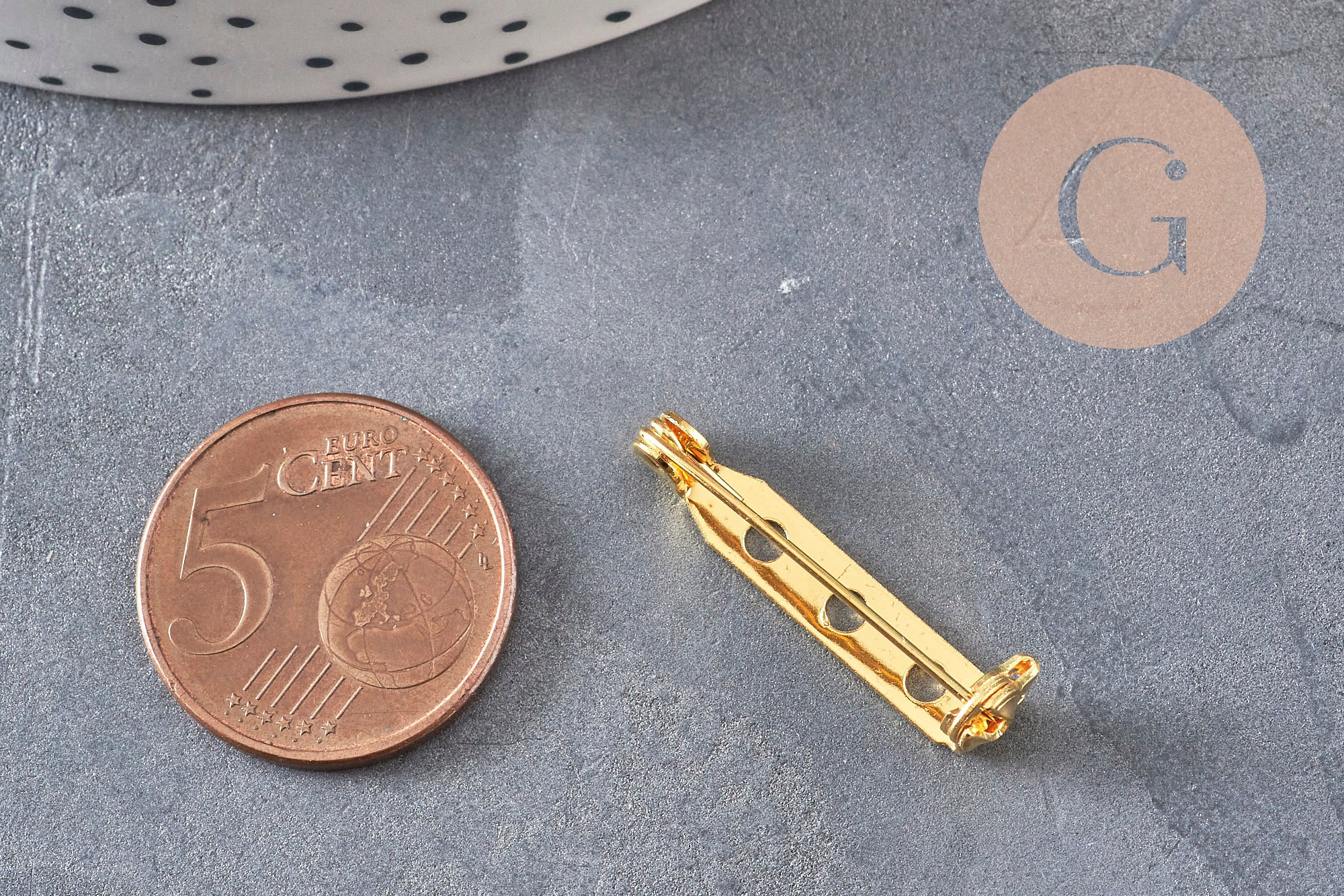 Support de broche en fer doré 27mm, x10 (G5845)