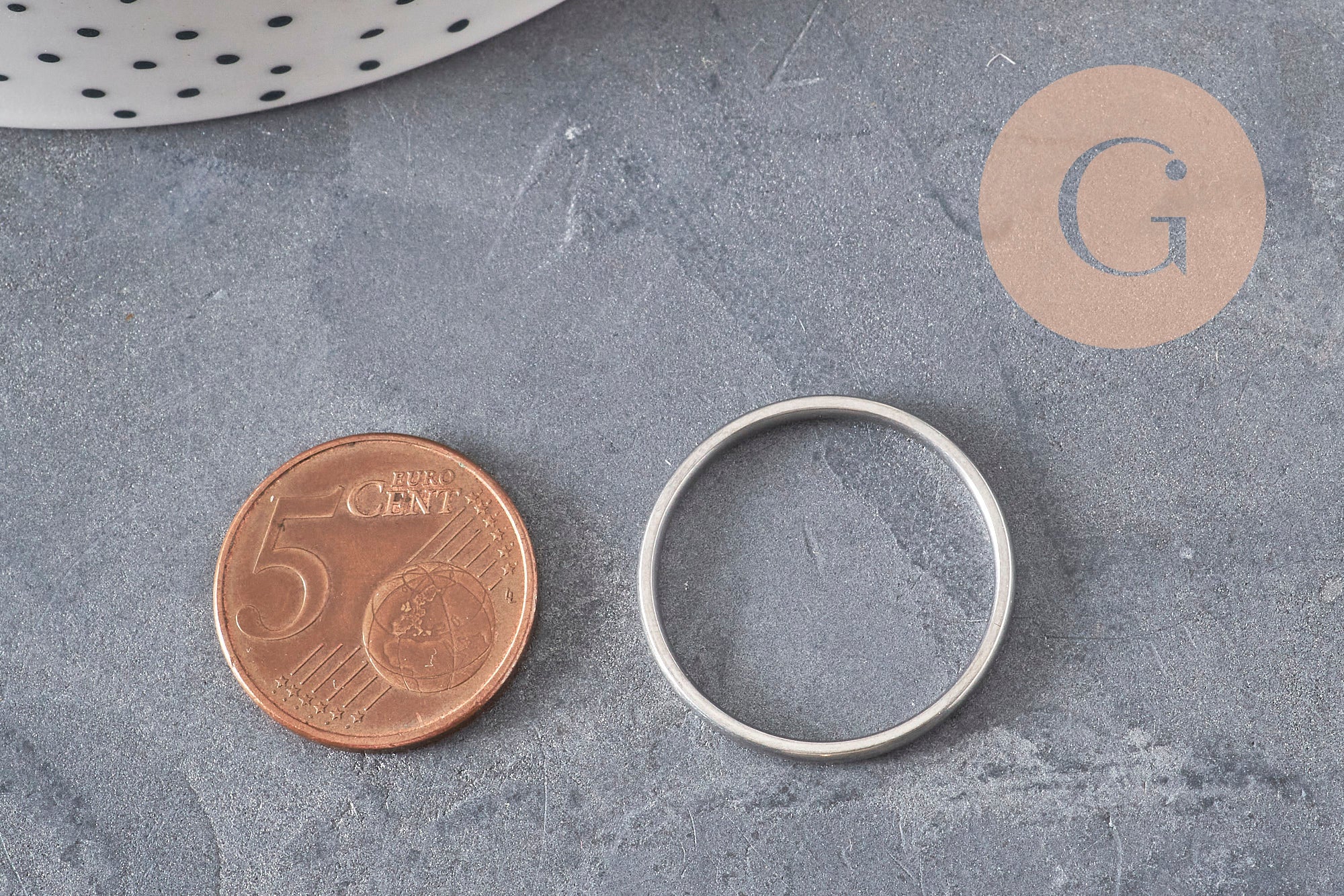 Gold stainless steel wedding ring, x1 (G7024)