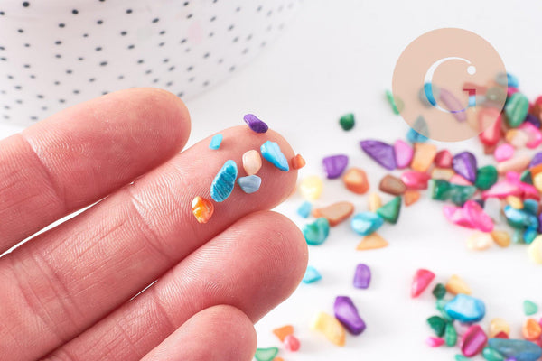 Sable chips coquillage nacre naturelle colorée 4-14mm non percé, x20gr (G0238)