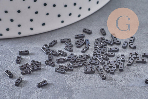 perles rocaille verre rectangle noir opaque, perle carré création bracelet, perle tila, 2mm,2 trous, x50 (1.2 Gr) (G4604)