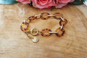 An XXL tortoiseshell bracelet