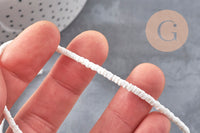 Perles heishi coquillage naturel blanc 3-4mm x1 fil de 60cm (G11092)