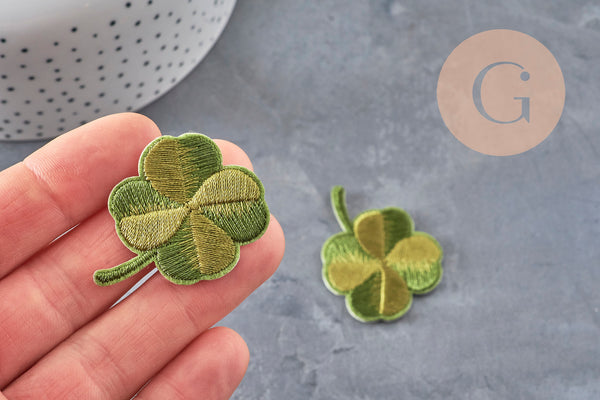 Ecusson brodé à repasser trèfle à 4 feuilles chance 47.5mm, x1 (G11084) VALIDE
