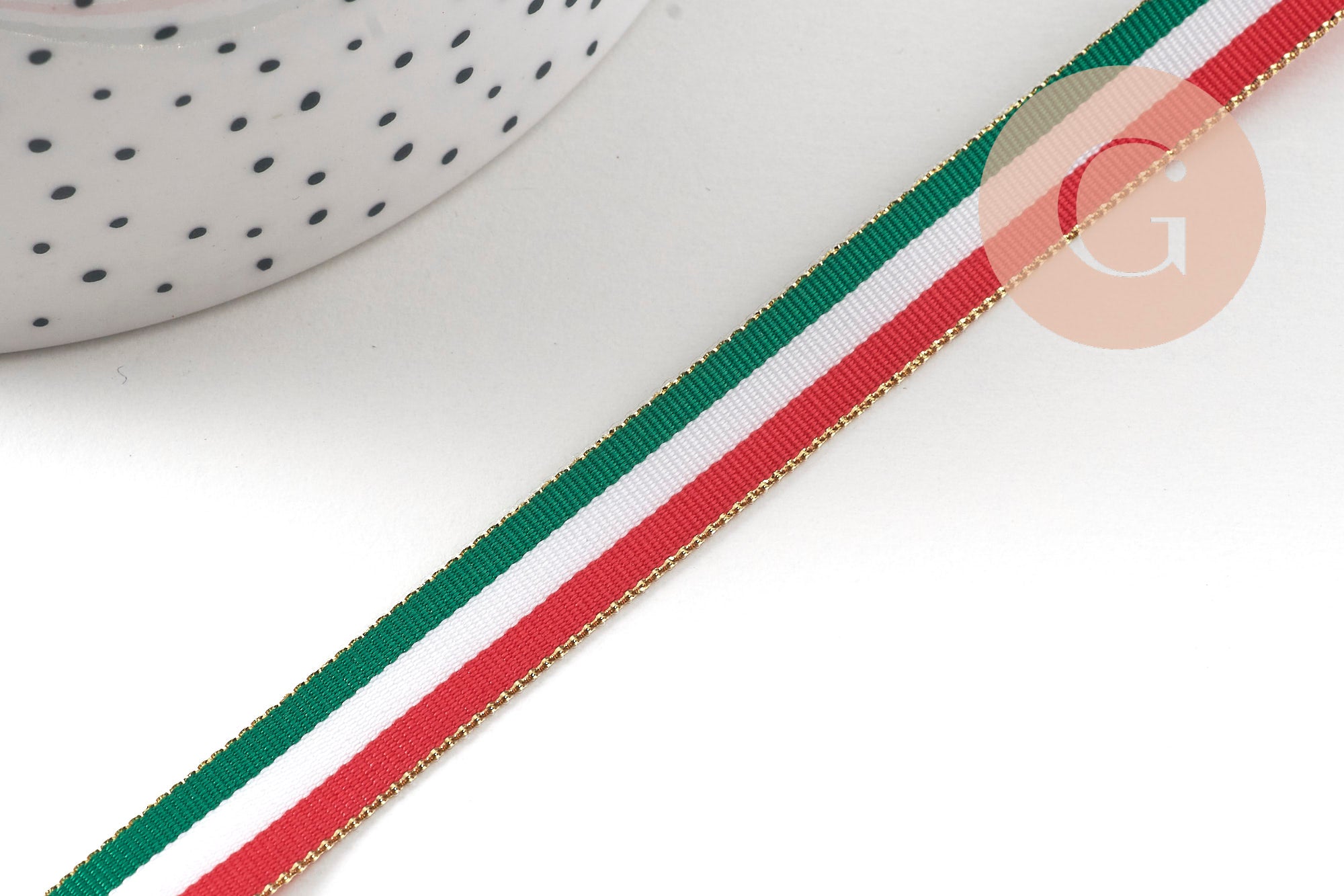 Ruban texte drapeaux pays 10mm, un ruban brodé de qualité pour travaux de couture ou création de bijoux, x1 mètre (G10831)