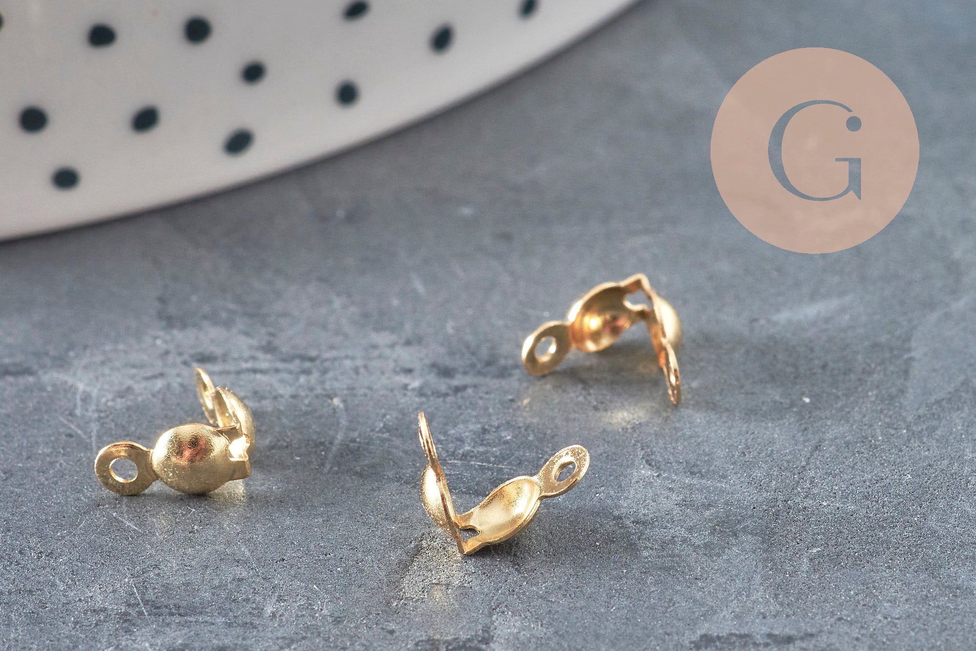 Conector de cadena de bolas de acero dorado con orificio de 7,5 mm/3 mm, x10 (G2092)