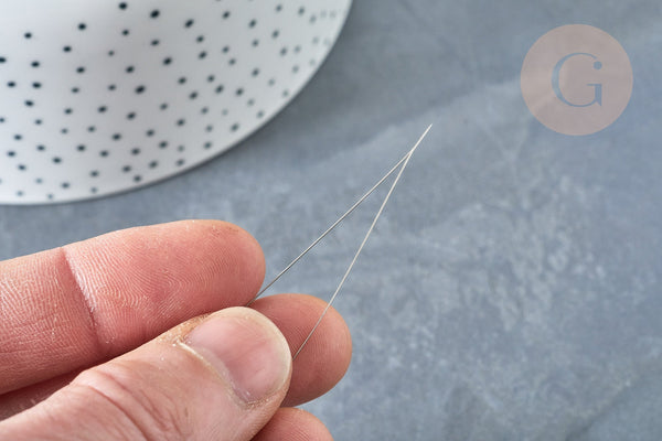 Aiguille de perlage en acier inoxydable grand œil 125x0.5mm x1 (G8196)