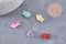 Breloque poisson verre multicolore laiton doré 15.5mm, x5 (G10218)