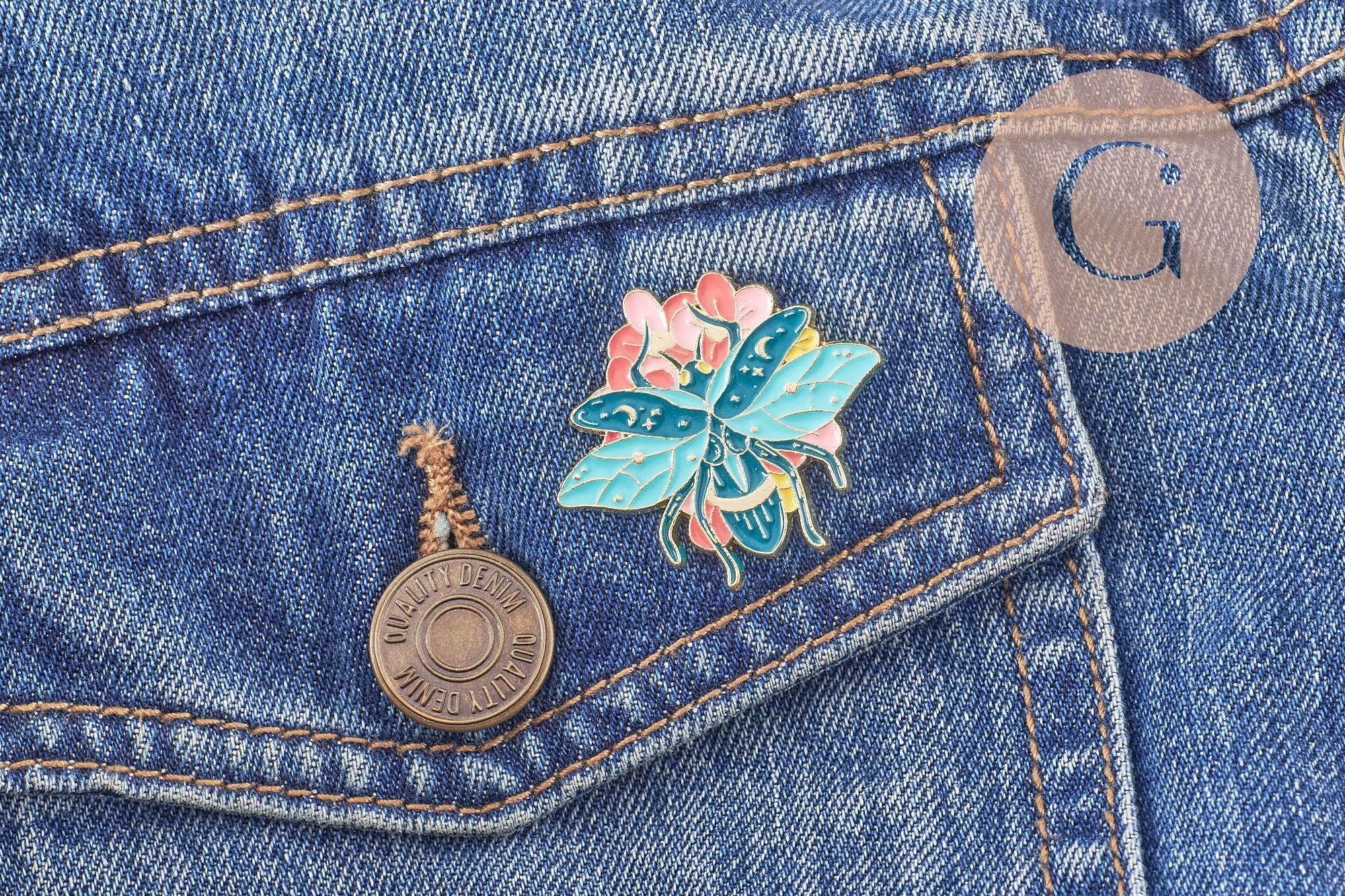 Broche Pin's Insecte émail multicolore zamac doré 34mm, décoration veste, broche insecte, x1 (G9978)