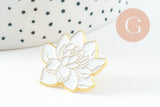 Broche pins Fleurs Lotus blanc zamac doré émail 25mm,broche dorée, décoration veste, x1 (G9744)