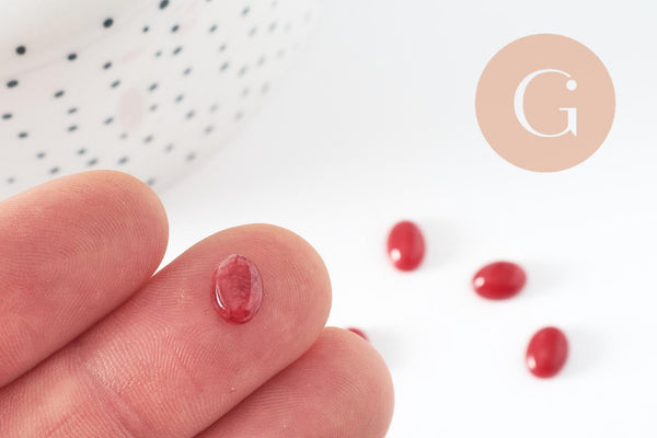 Cabochon ovale jade naturel rouge 8x6mm, x1 (G10124)