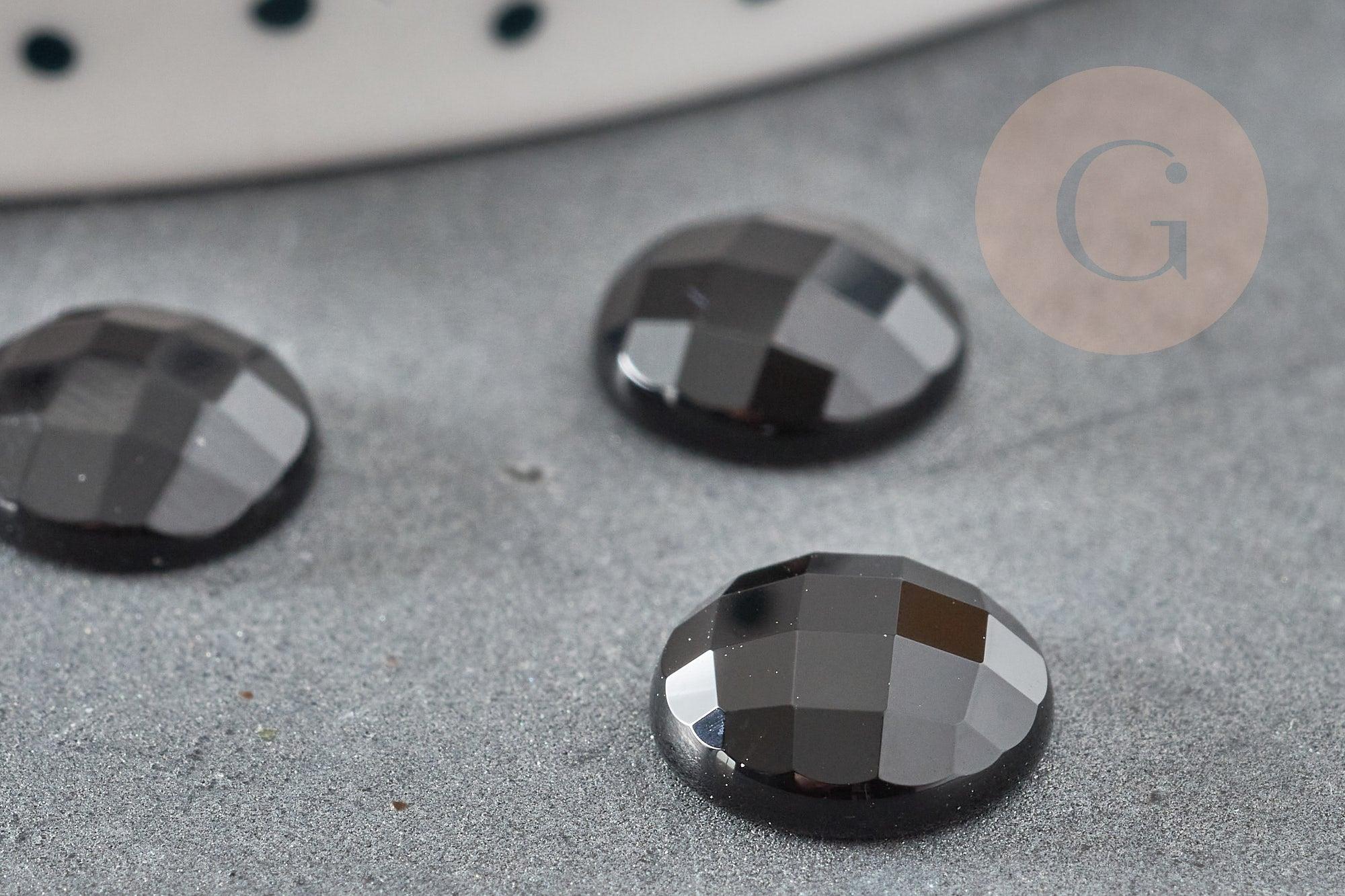 Cabochon rond agate naturelle noire facetté 10mm, x1 (G6692)