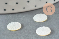 Cabochon rond gravé nacre blanche naturelle 10mm, x1 (G9628)