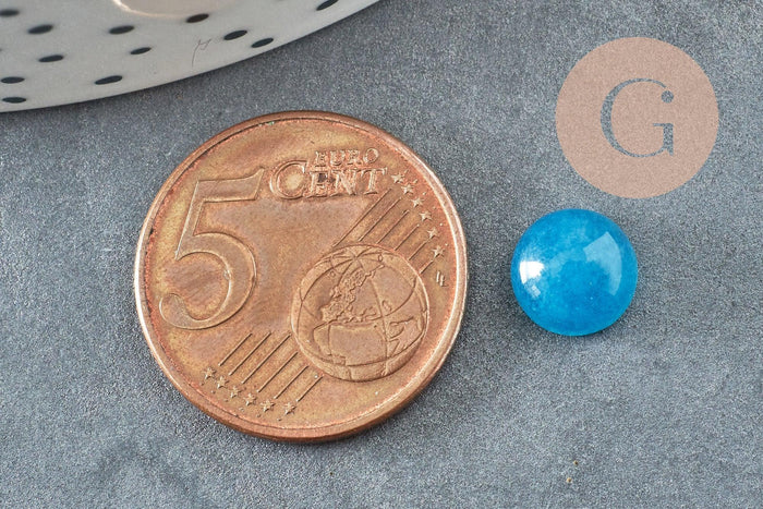 Cabochon rond jade naturel aigue-marine 8mm, x1 (G0947)