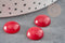 Cabochon rond jade naturel rouge 12mm, x1 (G0266)