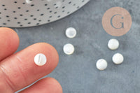 Cabochon rond nacre blanche naturelle 6-6.5mm, x1 (G2715)