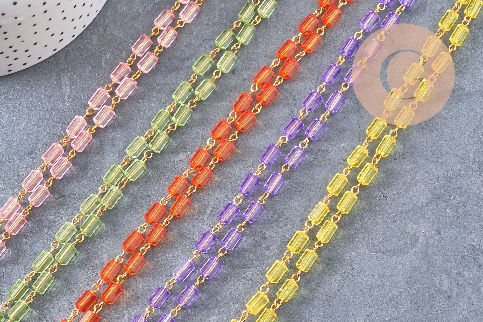 Chaine acrylique transparente tube laiton doré 8,5mm , création bijoux coloré, x1 mètre (G7220)
