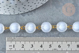 Chaine perle ronde acrylique blanc bleuté 11mm fer doré, Chaine dorée, x1 mètre (G7815)