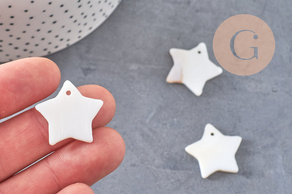 Charm etoile nacre blanche naturelle 25mm, x5 (G1082)