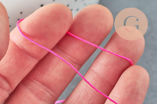 Cordon polyester rose fluorescent 0.7mm, x 5mètres (G1946)