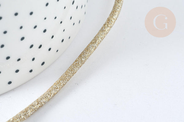 Cordon similicuir beige à paillettes doré 3mm, x1 mètre (G7464)