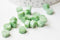 EP-Granulés cire vert clair nacré à cacheter, fourniture création de sceaux personnalisés pour sceaux et invitations de mariage, les 100 G6728