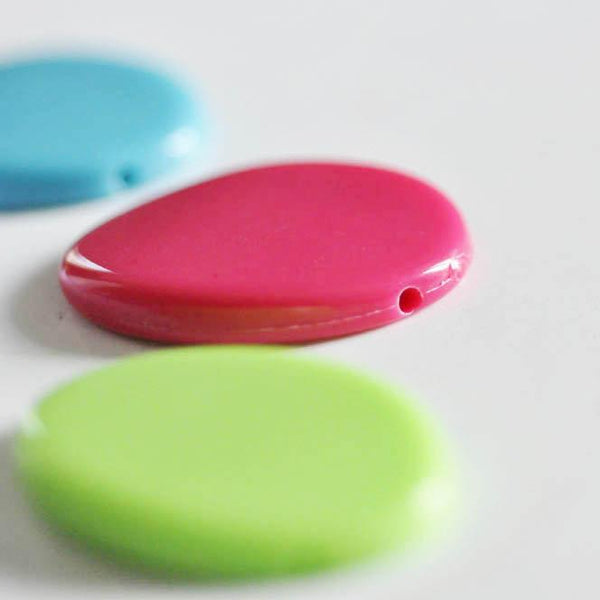 EP Grosse perle ovale plastique x10 (G0853)