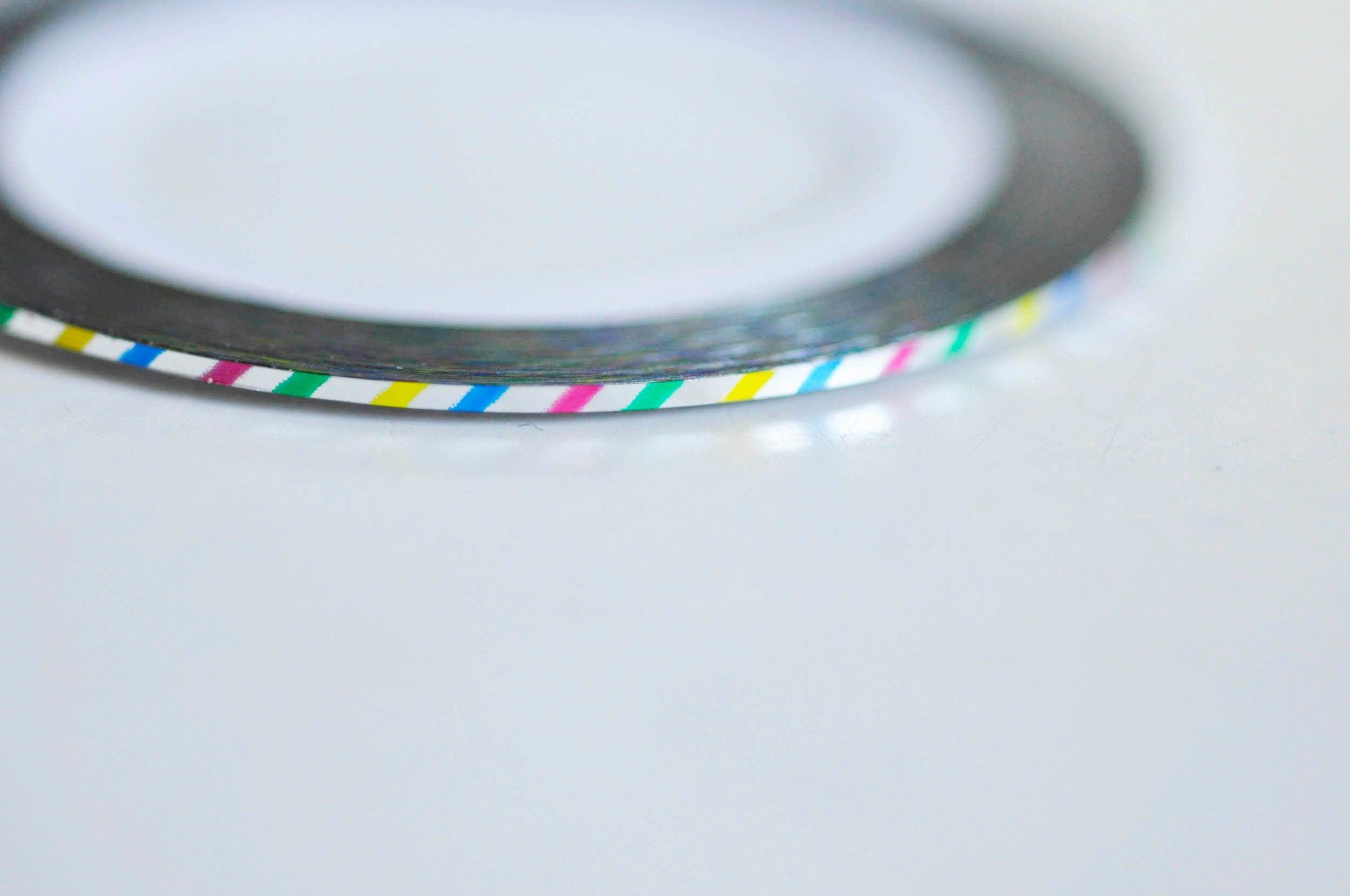 EP Masking tape ongles rayé multicolore,outil manucure,masking tape,adhésif papier, scrapbooking,nail art, décoration,1mm x 20mètres,G2533