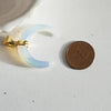 EP Pendentif Lune opalite,opalite blanche,creation bijou, Pendentif bijoux, pendentif pierre,lune, opale, pendentif croissant,32mm