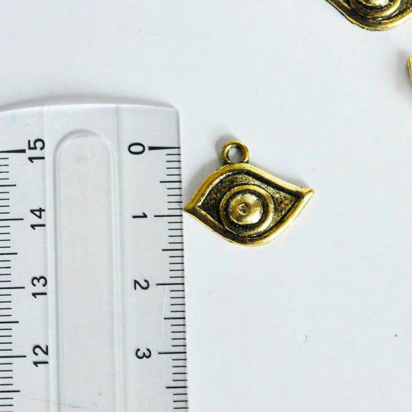 EP Pendentif oeil vieil or,pendentif doré, porte-bonheur,mauvais oeil,argent tibétain doré,création bijoux,x 10,4.5cm-G718