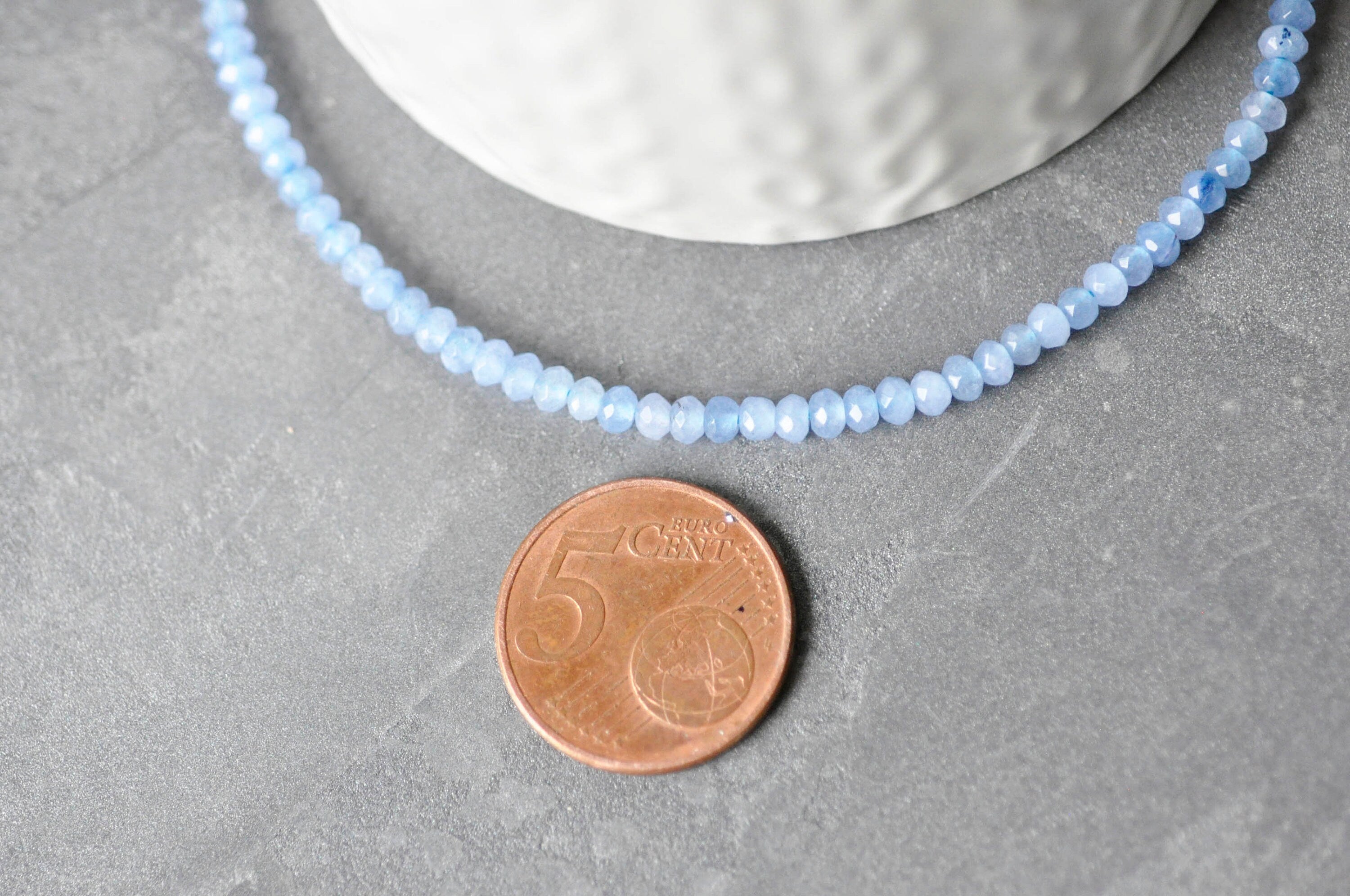 EP Perle abacus jade bleu clair, jade naturel,perle facette,4x2mm,fil de 36 cm G3909