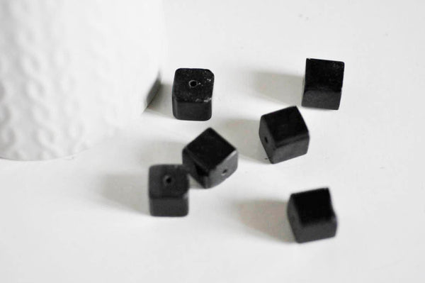 EP Perles carrées noires, fourniture créative, perles verre tchèque, perles verre, verre noir, creation bijoux, lot 5 perles,11mm-G2196