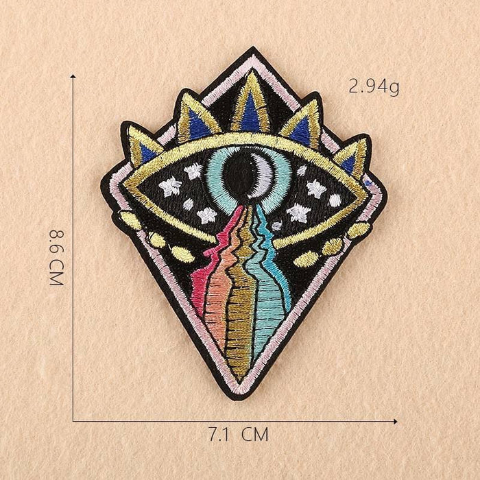 Ecusson brodé à repasser triangle oeil 86mm customisation vêtement, écusson thermocollant,patch écusson brodé, x1 G2847