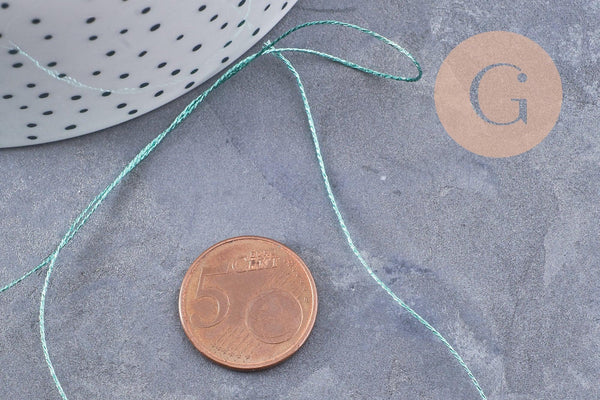 Fil vert or métallisé en polyester 0.4mm, x1 bobine de 50 mètres (G10064)