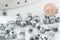 Grosses perles rocaille carré argent métallisé 3-7mm, perles rocaille carrée, x 10Gr (G5896)