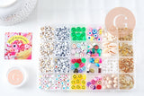 Kit boite mix de perles lettre et smiley, x1 (G10792)