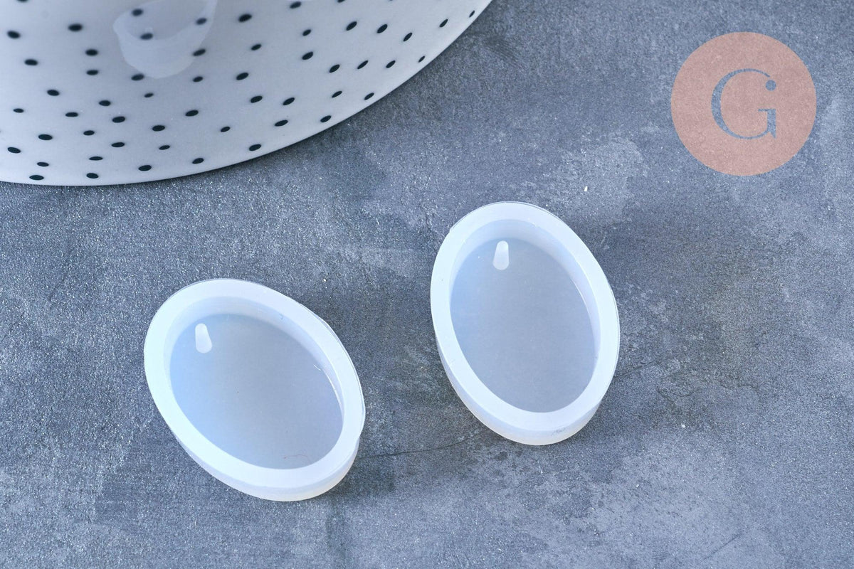 Moule en silicone ovale pendentif 28mm, x1 (G6948)