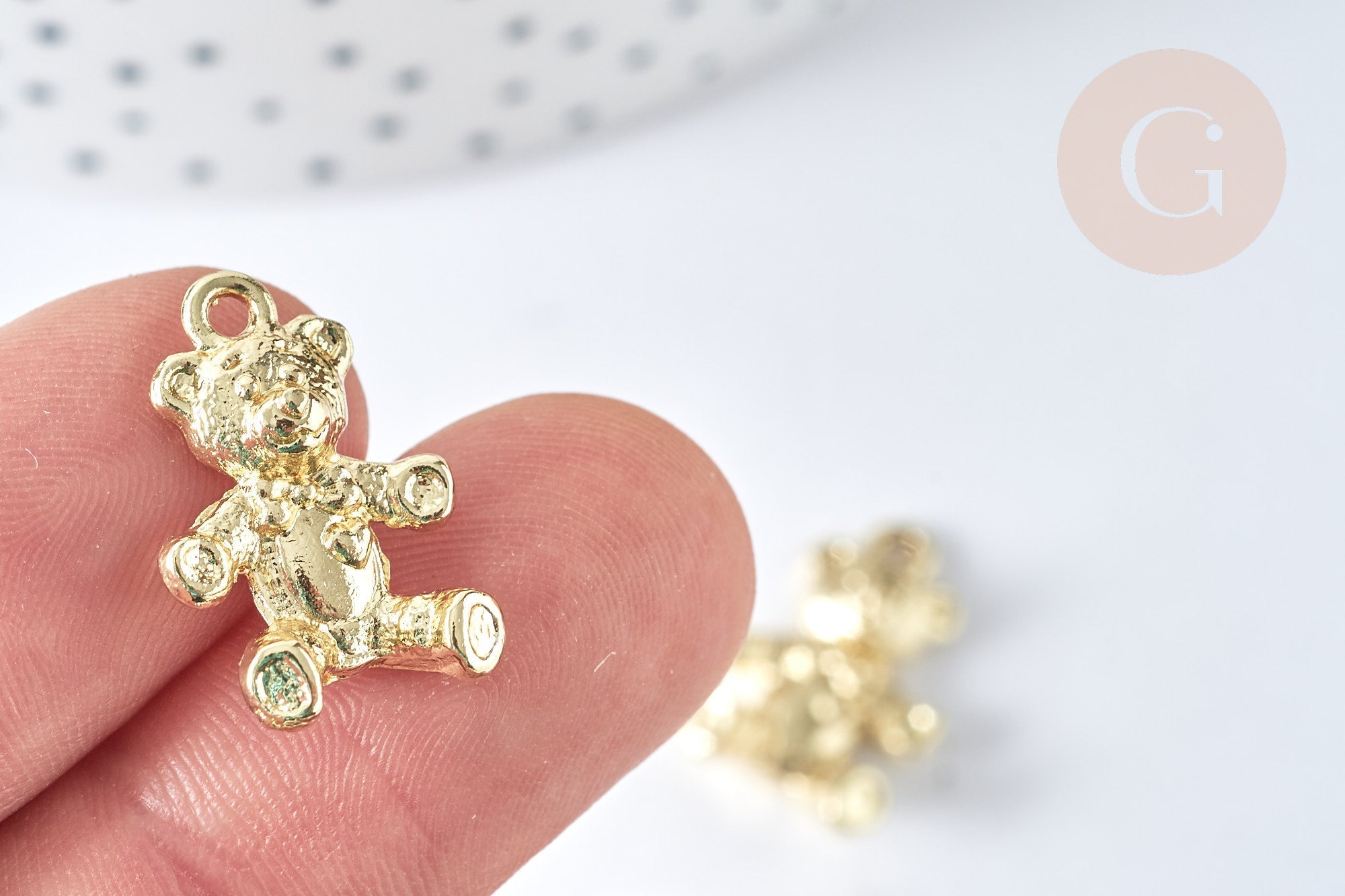Pendentif Ourson zamac doré clair 20.5mm, x1 (G7414)