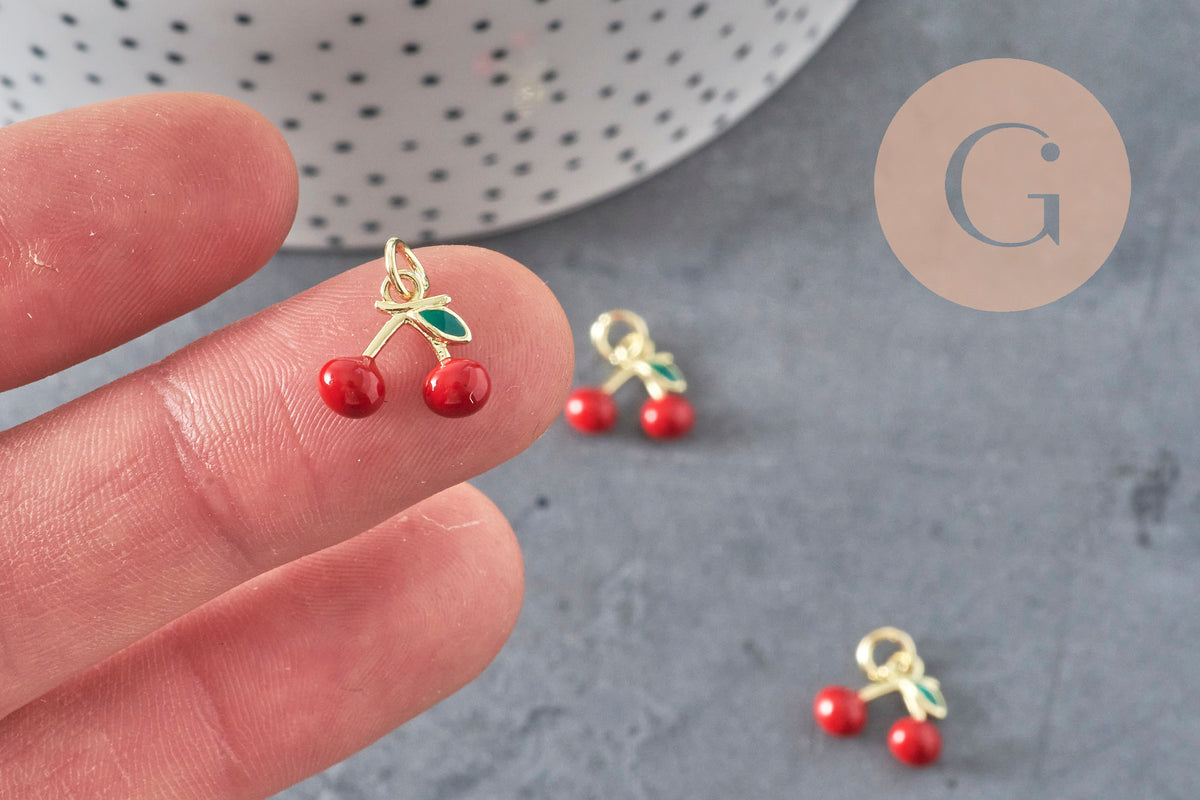 Cherry pendant, gold plated, red enamel, 18K gold plated brass, 11mm, x1 (G8582)