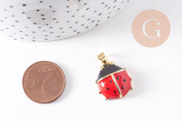 Pendentif coccinelle laiton doré émaillé rouge 20.5mm, x1 (G10306)