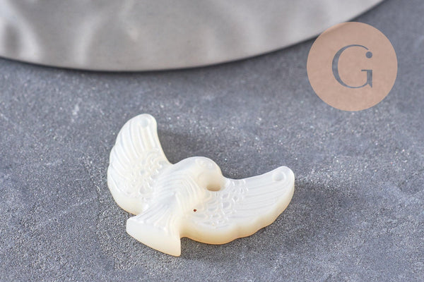 Pendentif connecteur colombe nacre blanche naturelle 18mm, x1 (G9928)