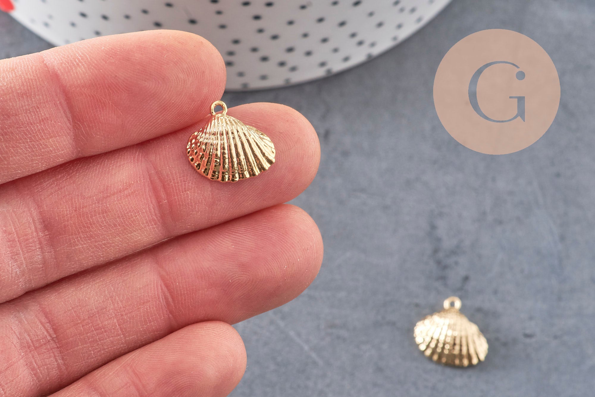 Pendentif coquillage naturel doré 18K 14.5mm x 2 (G0005)