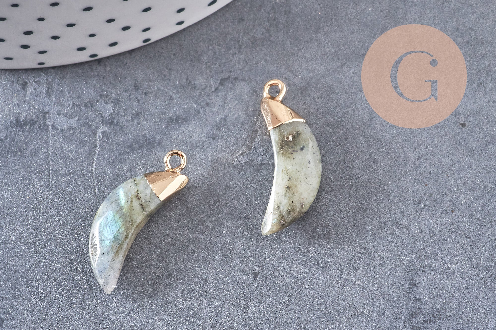 Pendentif corne labradorite, pierre, pendentif pierre,labradorite naturelle ,26mm, x1 (G0722)