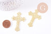 Pendentif croix laiton dentelle laiton brut 52mm, x1 (G10695)